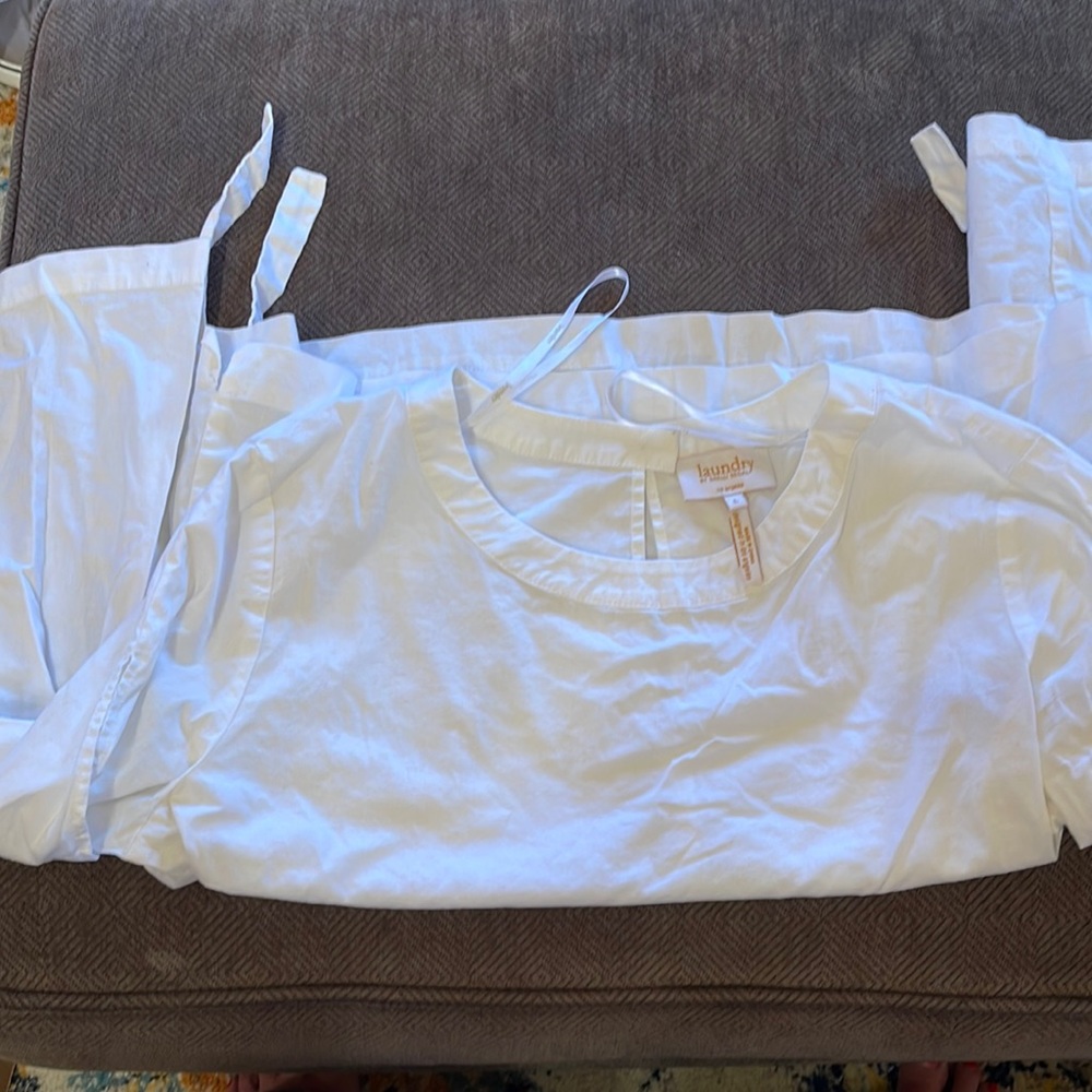 White top